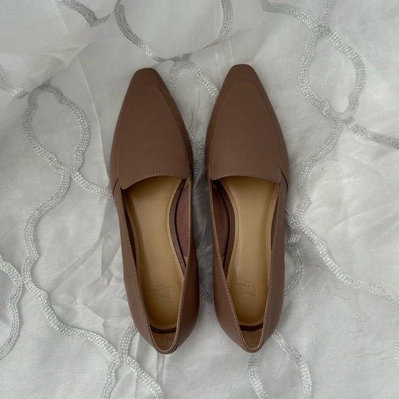 Marc Fisher flats - Picture 2 of 10